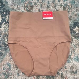 Spanx full brief tummy control new with tags XL